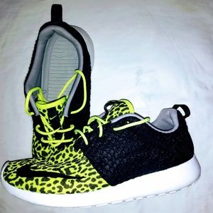 Nike men's running shoes size 11